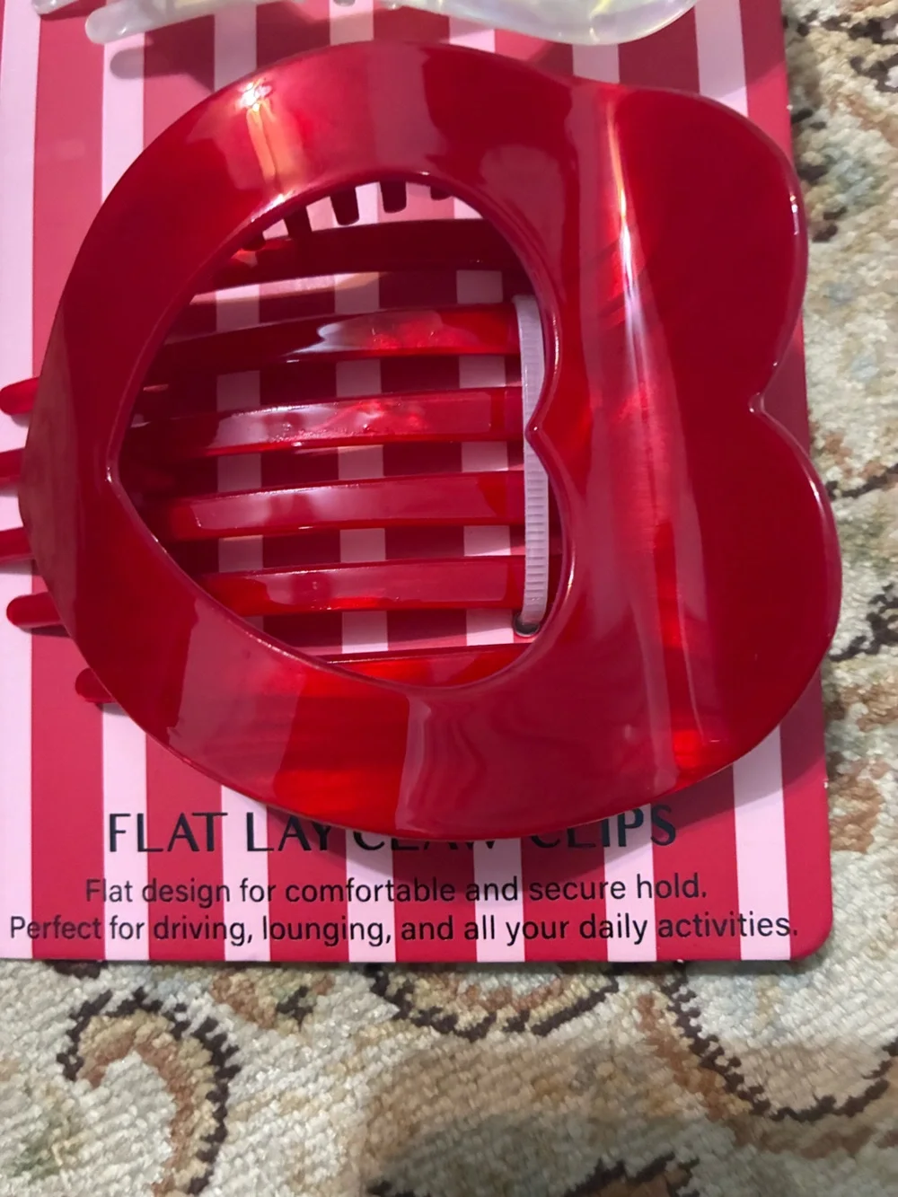 piper.k Heart Hair Claw Clips - Pearlescent White & Gloss Red (Set of 2)